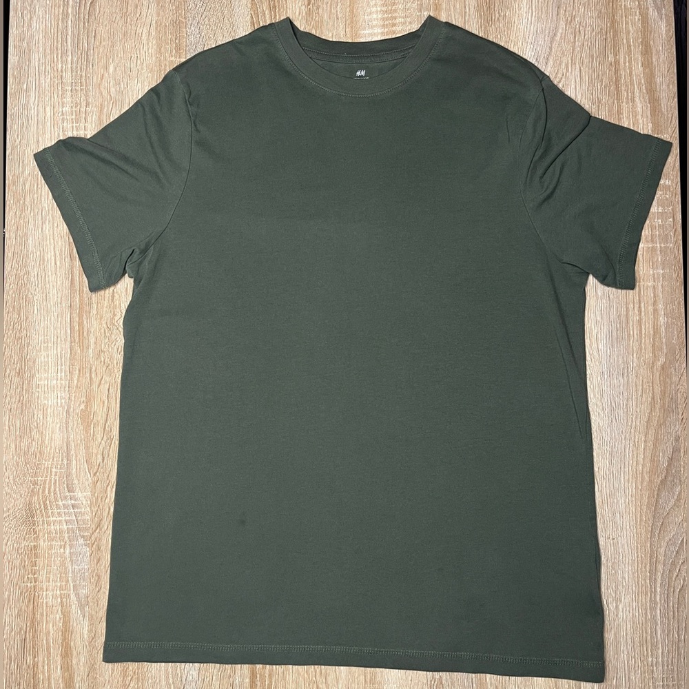 H&M Cool Max Short Sleeve Shirt Olive Green T Shirt Size M